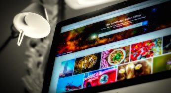 How to give proper image credits to stock photos in WordPress